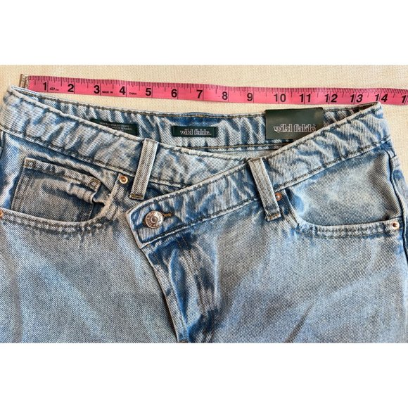 Wild Fable High Rise Bermuda Jean Shorts Raw Hem Asymmetrical Button Fly 2/26 - Picture 4 of 12